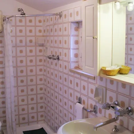 Signa Aparthotel 2*