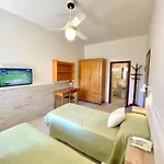 Signa Aparthotel 3*