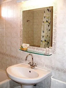 Signa Aparthotel 3*